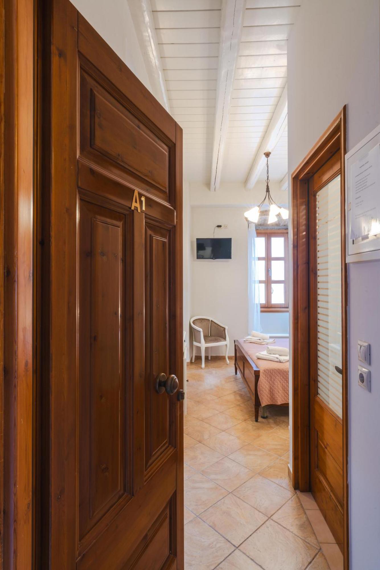 Authentic Suites In Fiscardo 费斯卡尔德宏 外观 照片