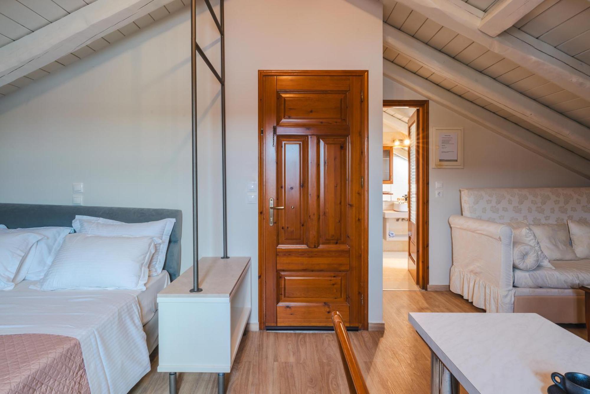Authentic Suites In Fiscardo 费斯卡尔德宏 外观 照片