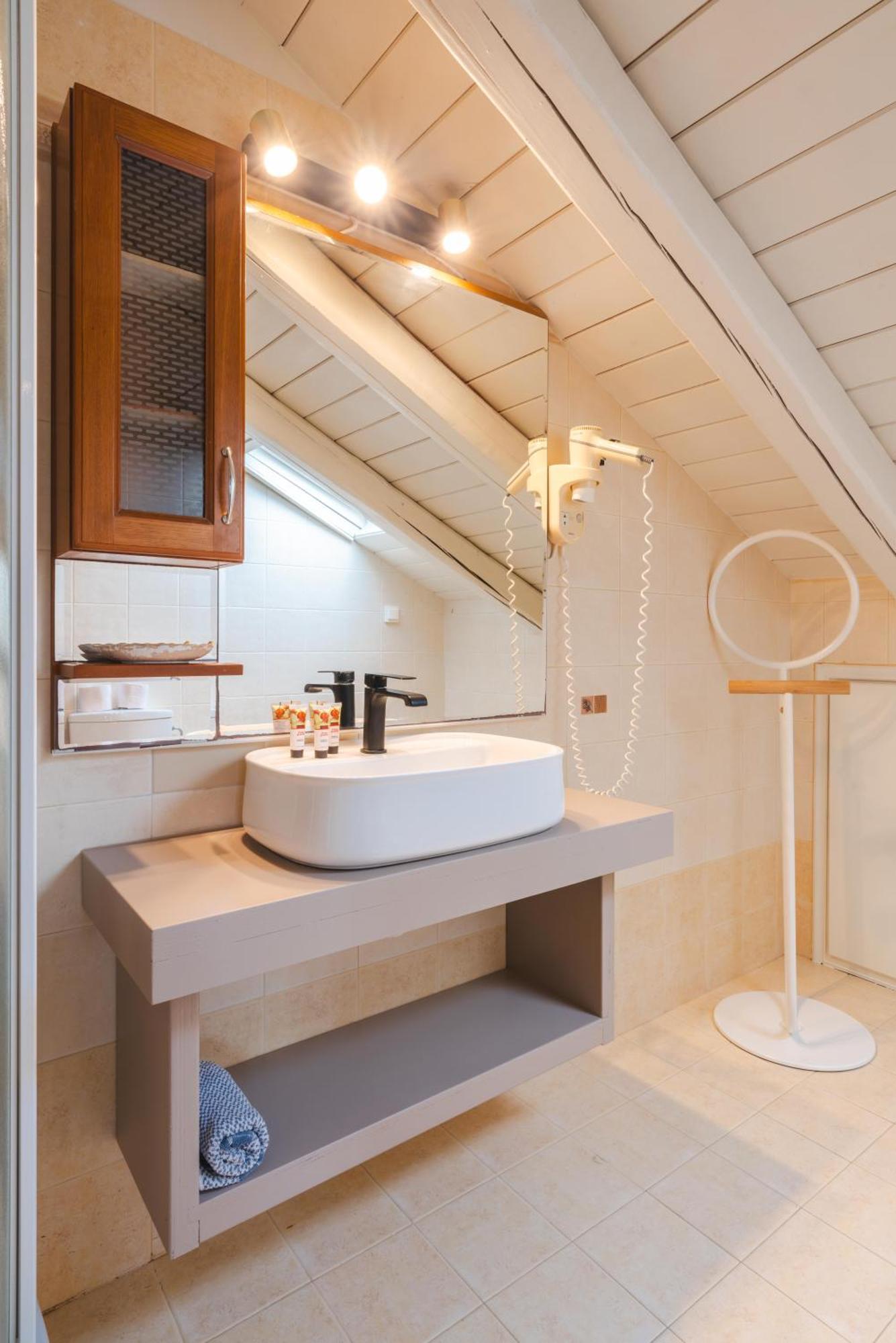 Authentic Suites In Fiscardo 费斯卡尔德宏 外观 照片