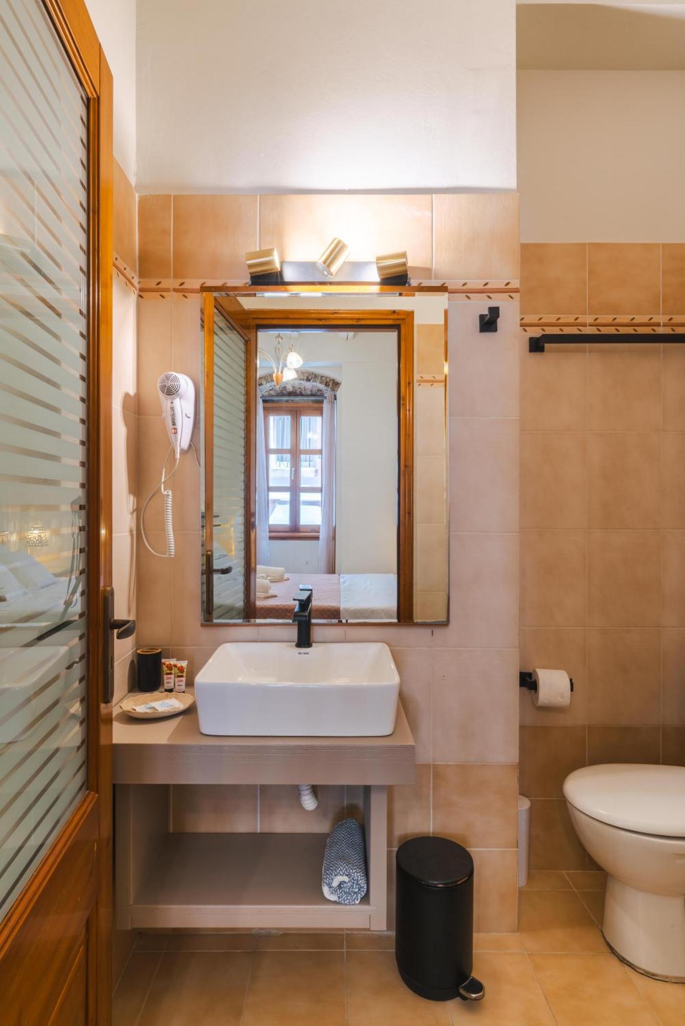 Authentic Suites In Fiscardo 费斯卡尔德宏 外观 照片