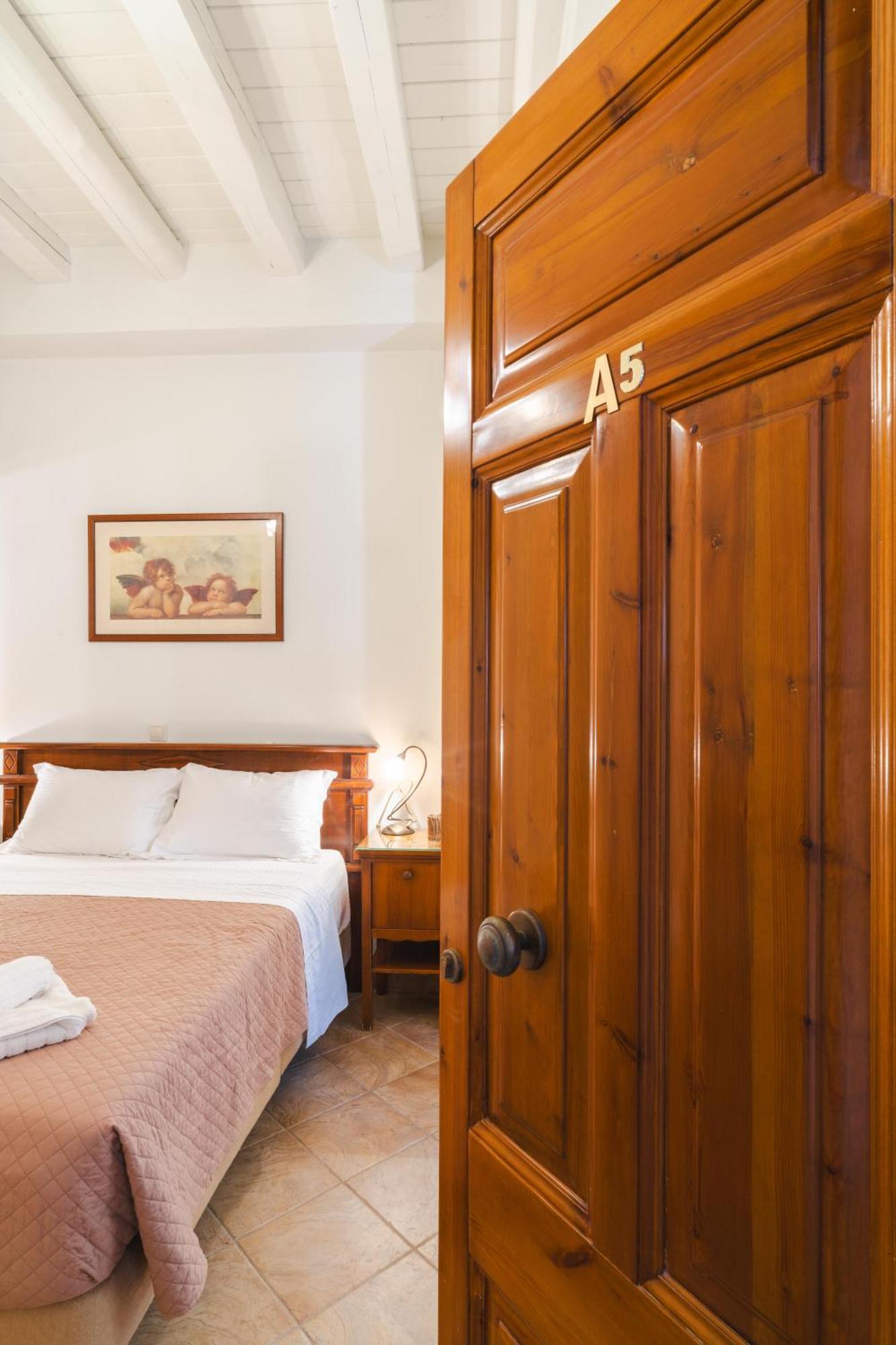 Authentic Suites In Fiscardo 费斯卡尔德宏 外观 照片
