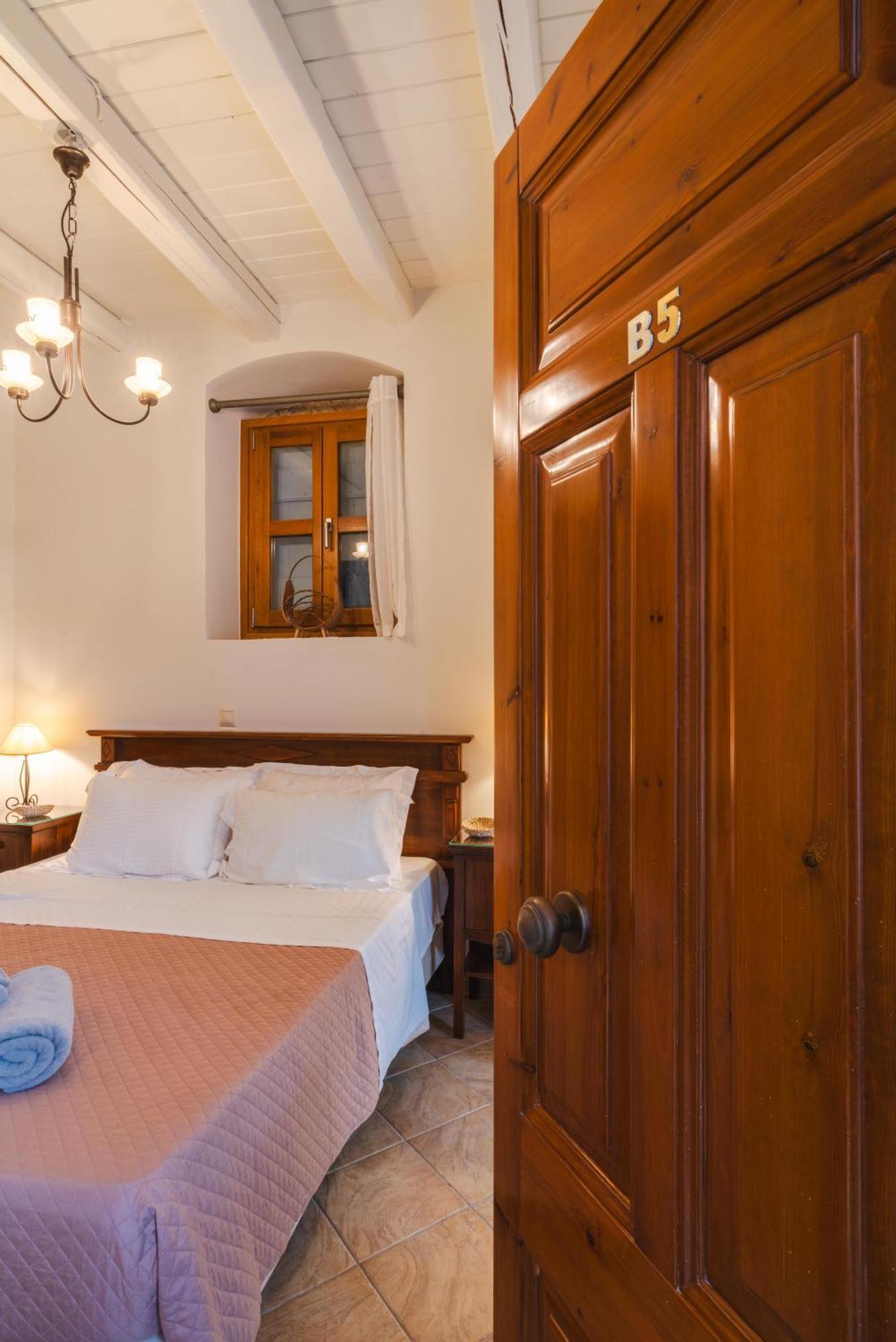 Authentic Suites In Fiscardo 费斯卡尔德宏 外观 照片